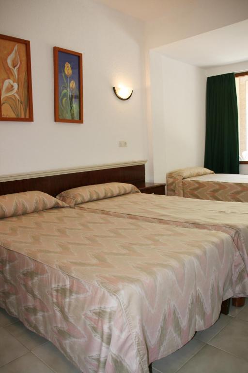 Hotel La Nina Cala Millor  Kamer foto